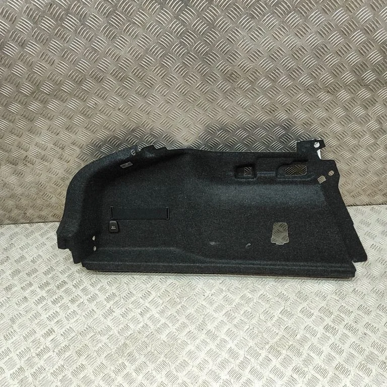 Trunk/boot side trim panel 32344767