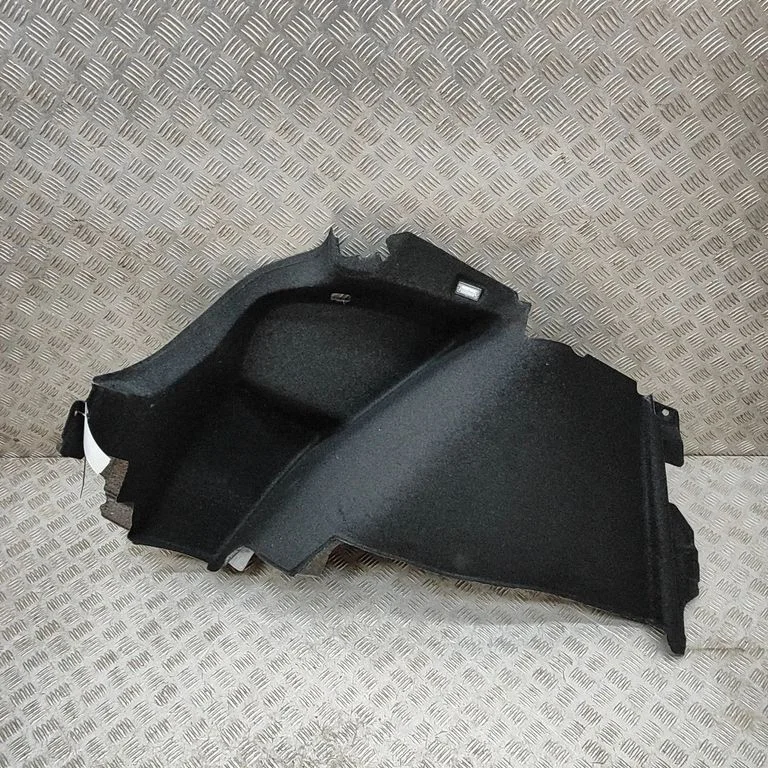 Trunk/boot side trim panel 173103610D