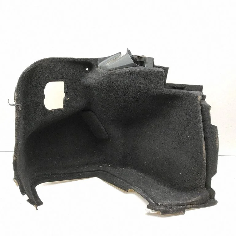 Boczny panel tapicerki bagażnika 6472050120C0 – Lexus LS UCF30 (2001-2007)