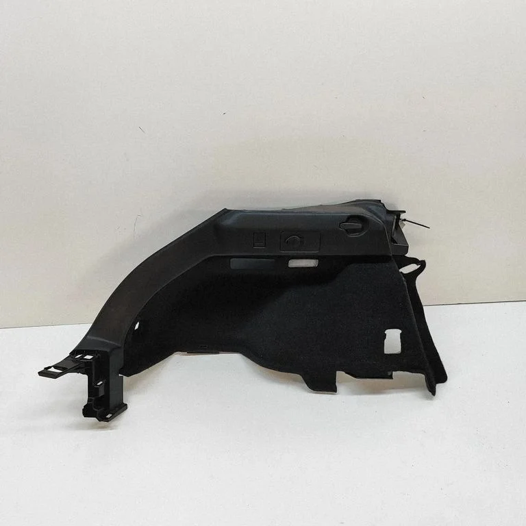 Trunk/boot side trim panel 6474076170