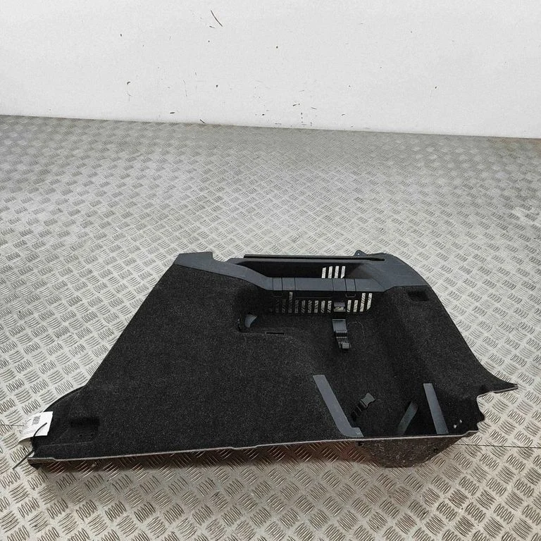 Sāna apdares panelis 5LG867428J