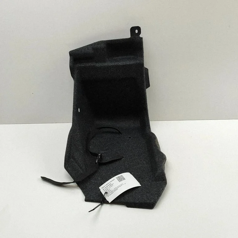 Trunk/boot side trim panel NA1P68870
