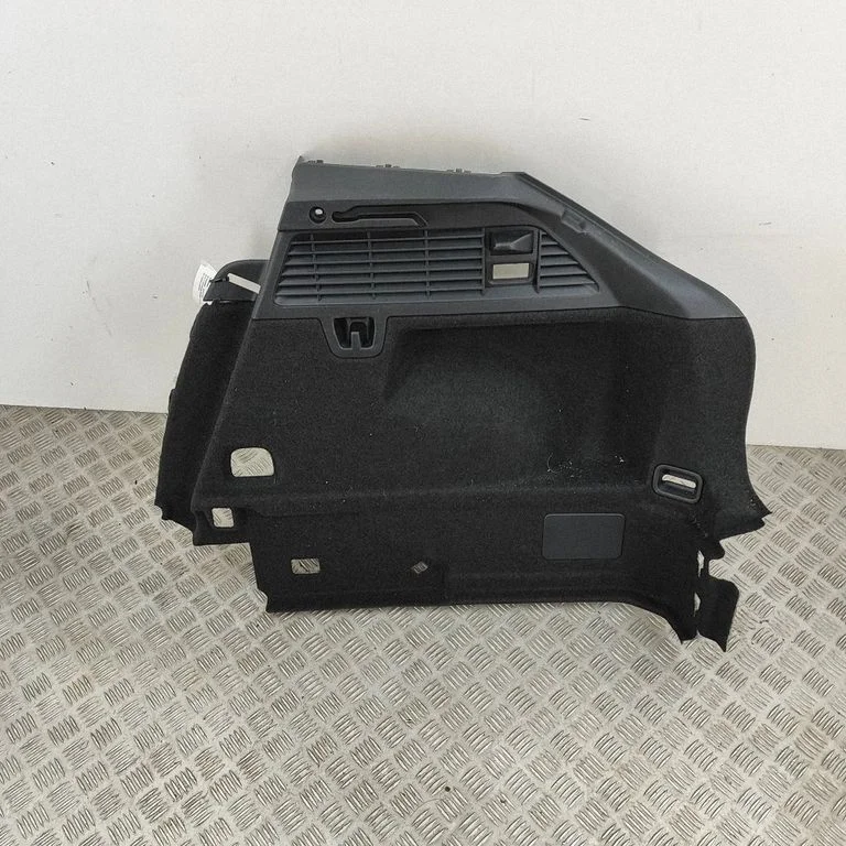 Trunk/boot side trim panel – Audi SQ2 GA (2017-)