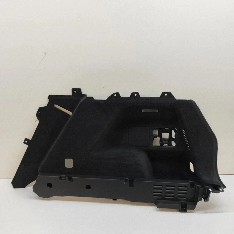 Trunk/boot side trim panel FM2940350043D