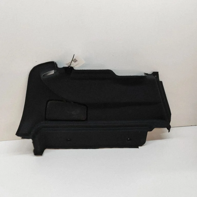 Boczny panel tapicerki bagażnika – BMW Seria 2 F44 (2019-2024)