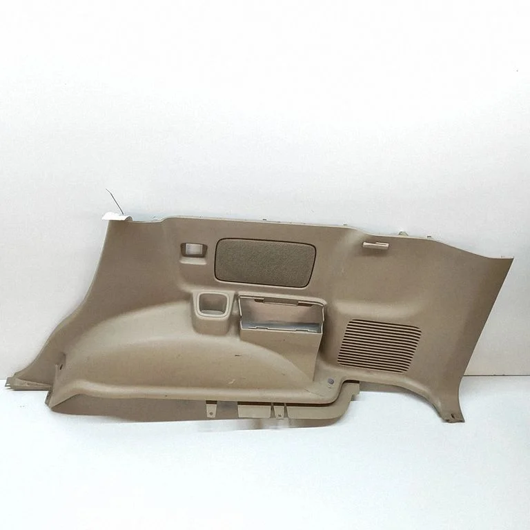Pagasiruumi külje viimistluspaneel – Toyota Land Cruiser (J120) (2002-2009)