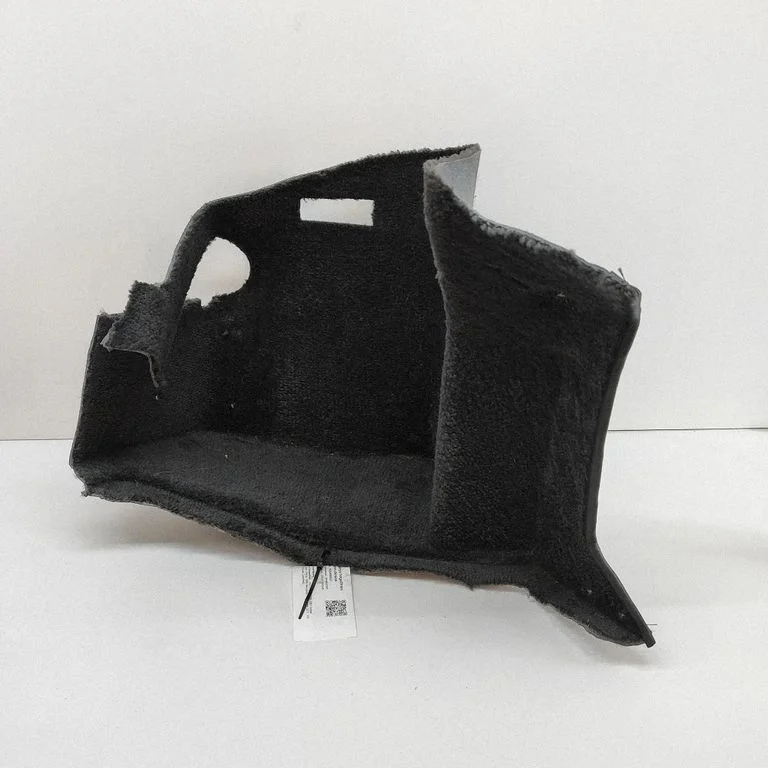 Pagasiruumi külje viimistluspaneel 83111291BAW – Aston Martin DB7 (1993-2003)