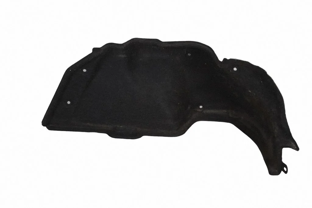 Trunk/boot side trim panel – right