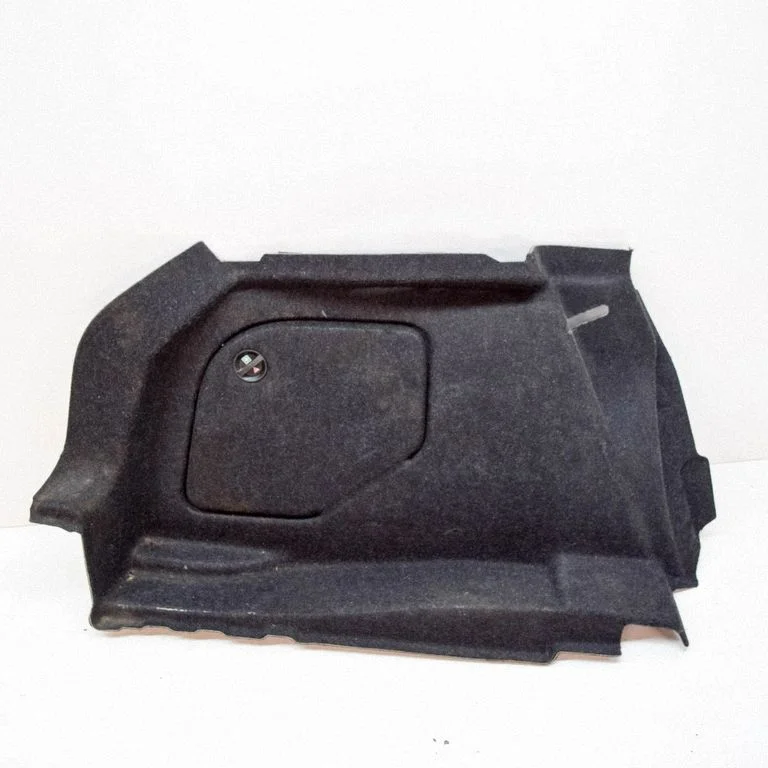 Trunk/boot side trim panel – BMW 1 Series F20 F21 (2011-2019)