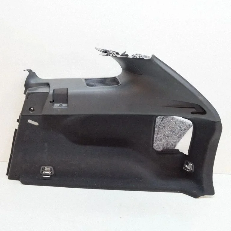 Trunk/boot side trim panel – Volvo XC60 (2017-)