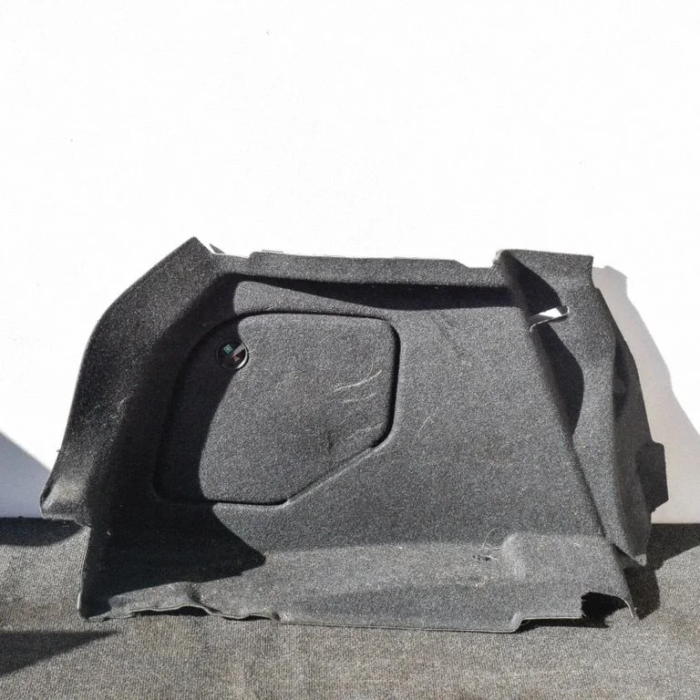 Trunk/boot side trim panel – BMW 1 Series F20 F21 (2011-2019)