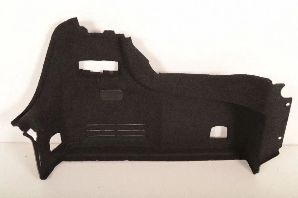 Trunk/boot side trim panel 8V7863879A