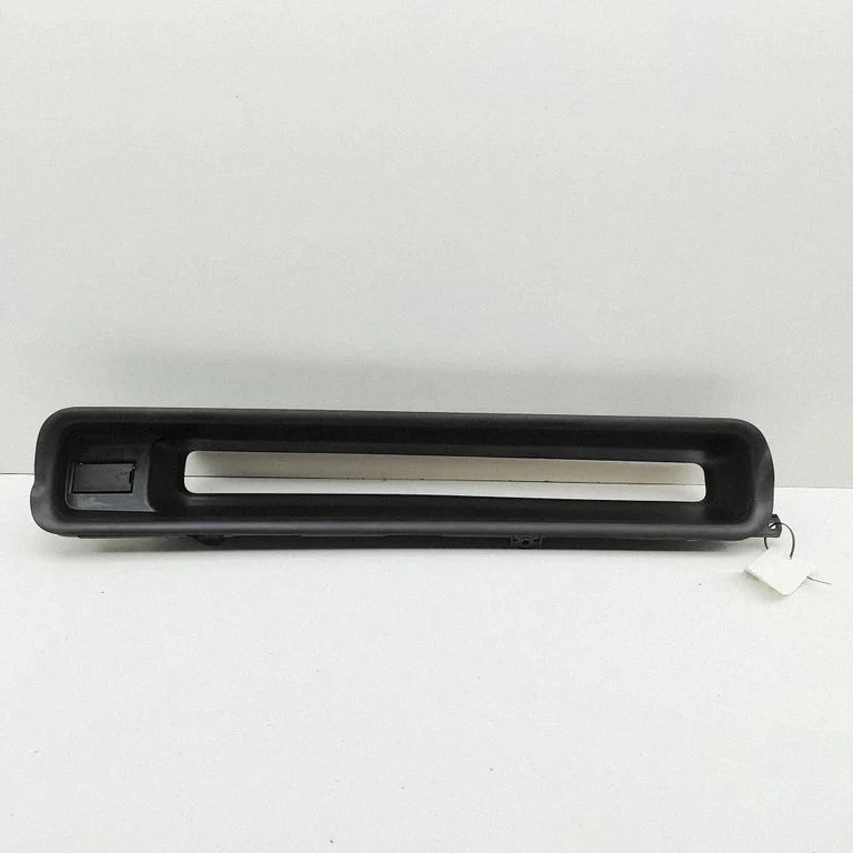 Headlining L8B2512A0B