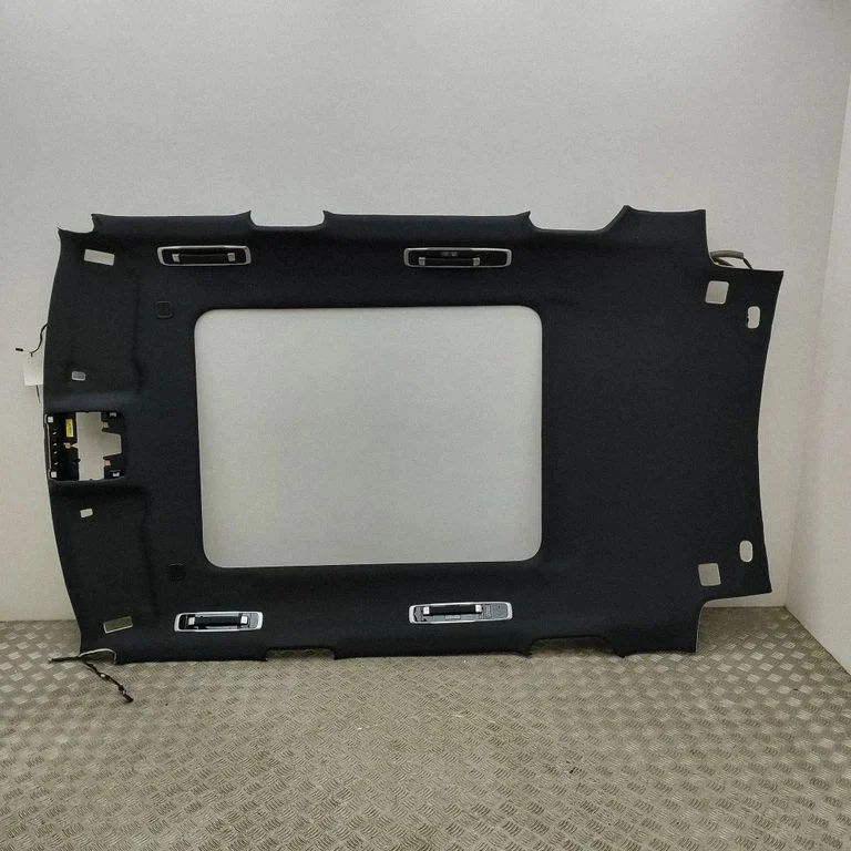 Podsufitka N9X251967CA8PVJ