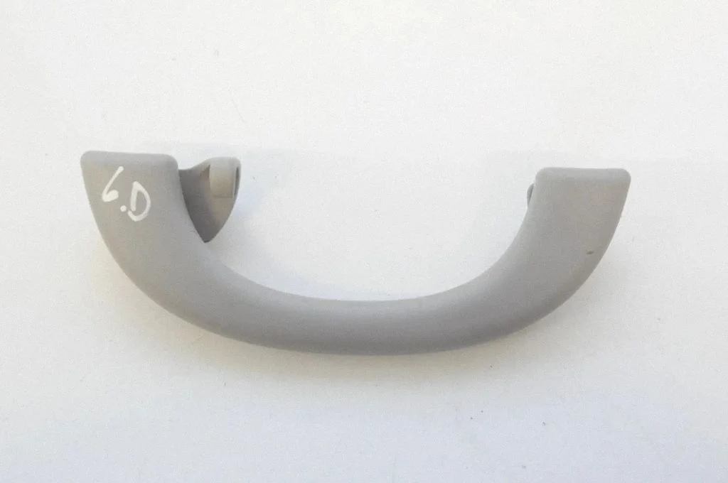 Rear interior roof grab handle – Mercedes-Benz CLS-Class C219 (2003-2011)