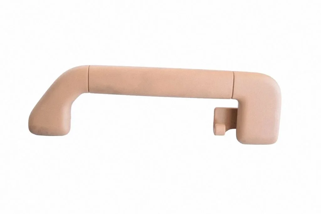 Rear interior roof grab handle – left