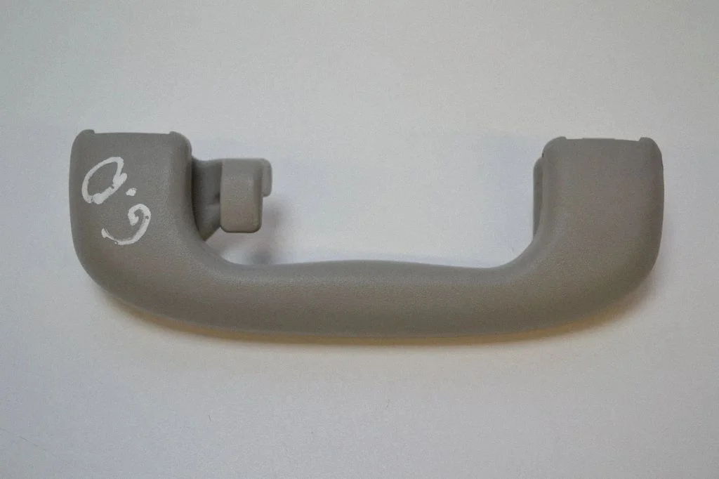 Rear interior roof grab handle – Opel Insignia A (2008-2017)