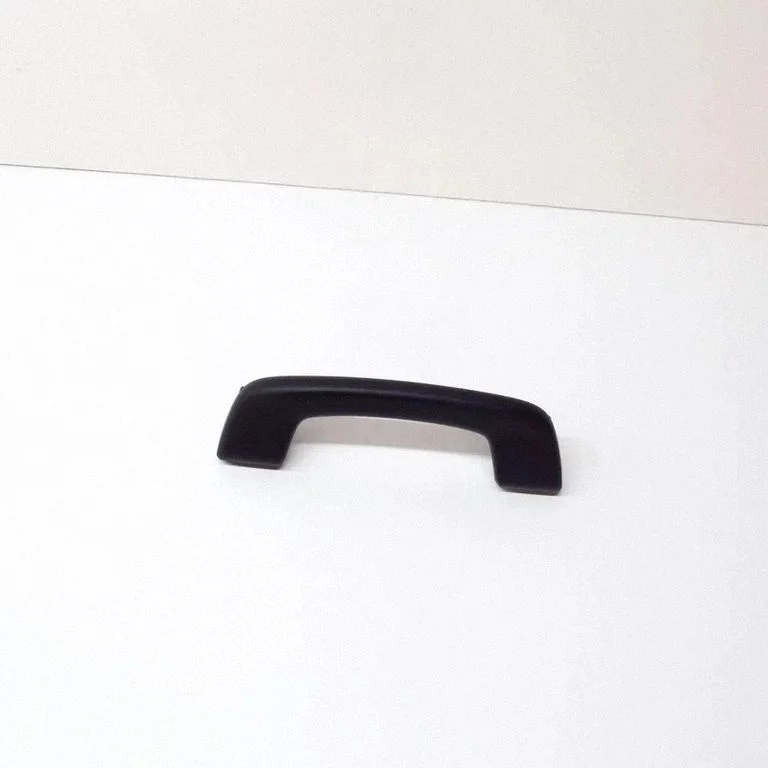 Front interior roof grab handle – left