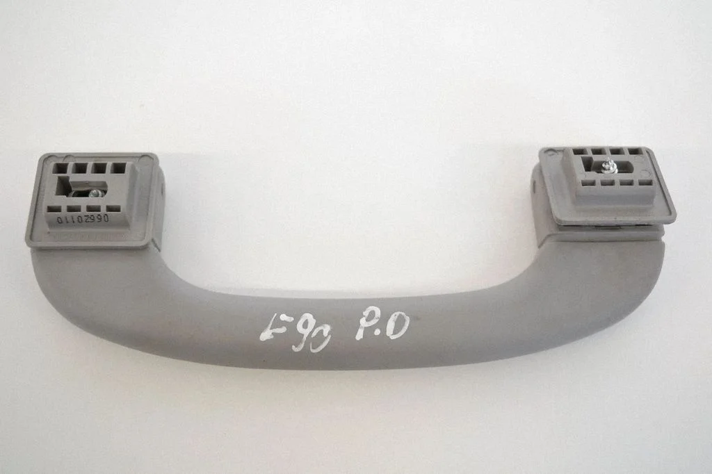 Front interior roof grab handle – BMW 3 Series E90 E91 (2005-2012)