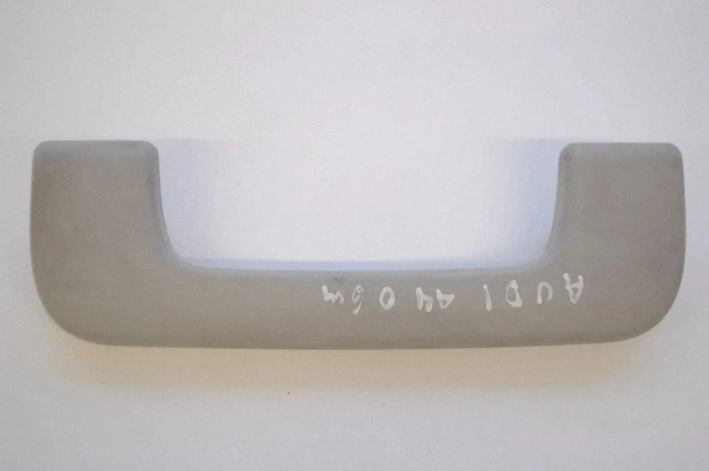 Front interior roof grab handle – Audi A4 S4 B7 8E 8H (2005-2008)