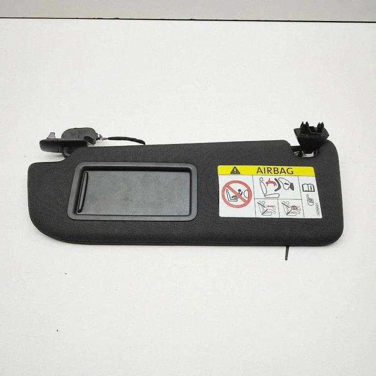 Osłona przeciwsłoneczna 4G2857551C