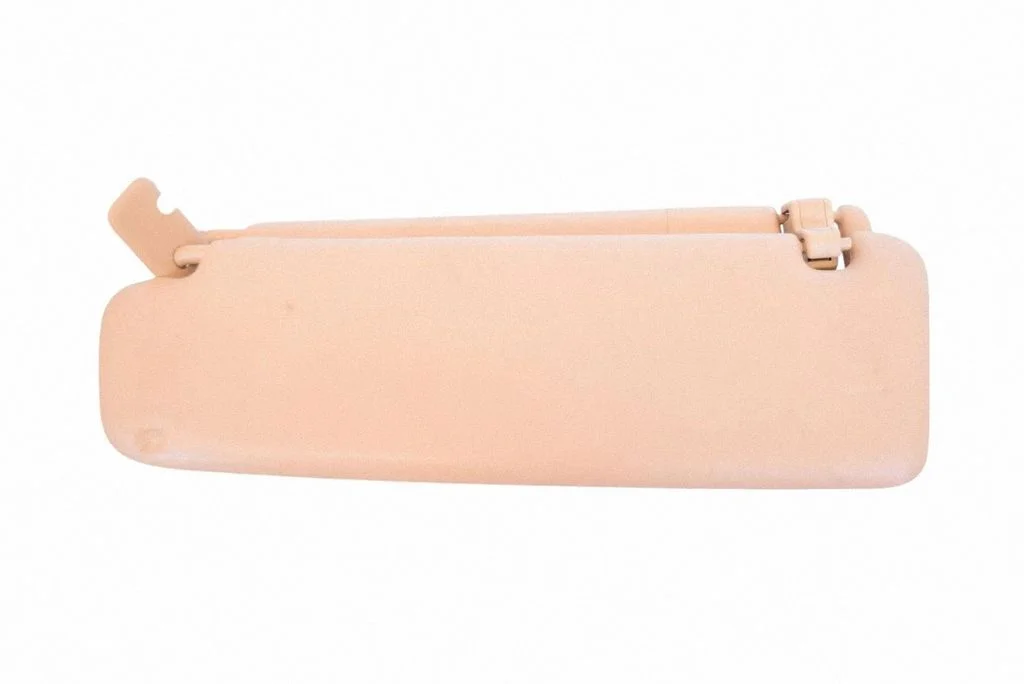 Sun visor – right