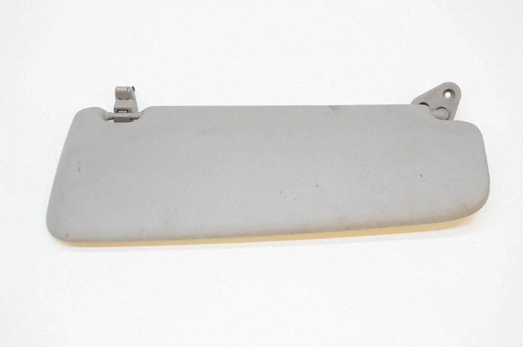 Sun visor – left