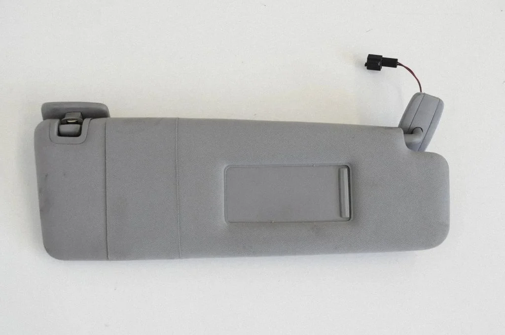 Osłona przeciwsłoneczna 3D0857552