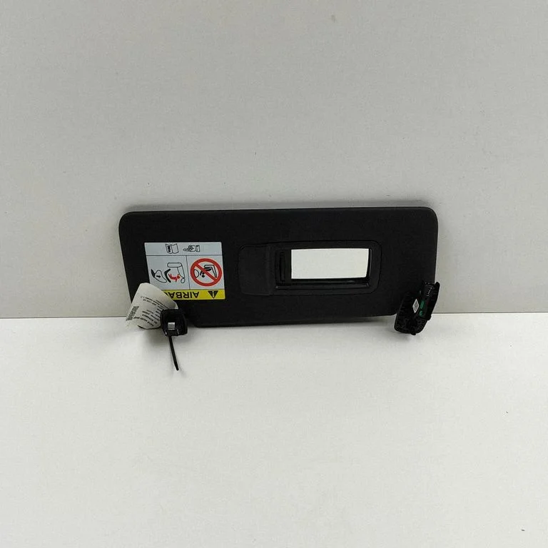 Sun visor 7481635