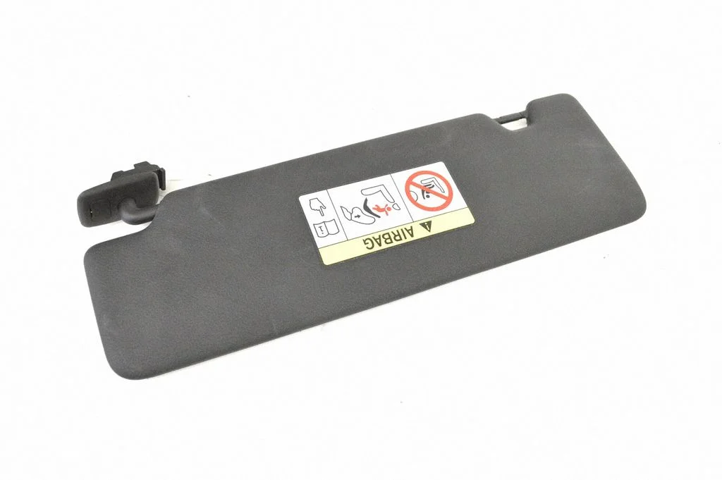 Sun visor 7429914