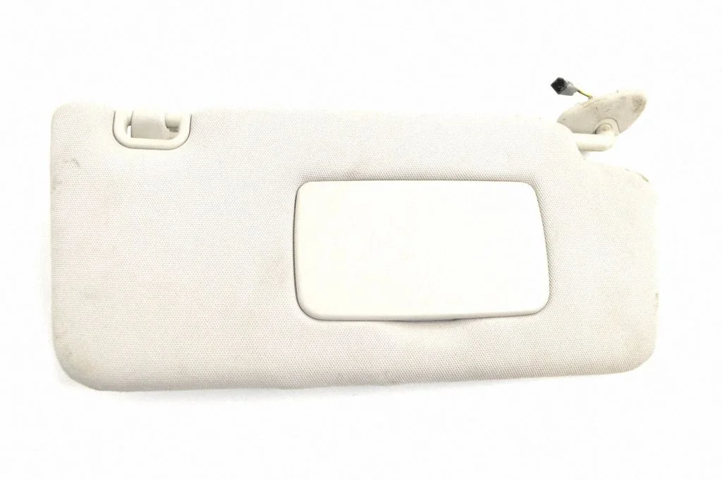 Sun visor – Subaru Legacy (2010-2016)