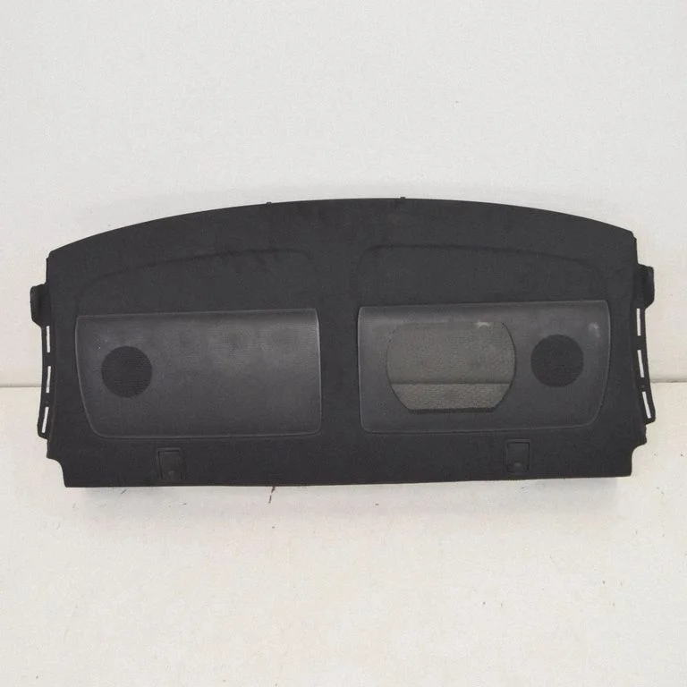 Parcel shelf