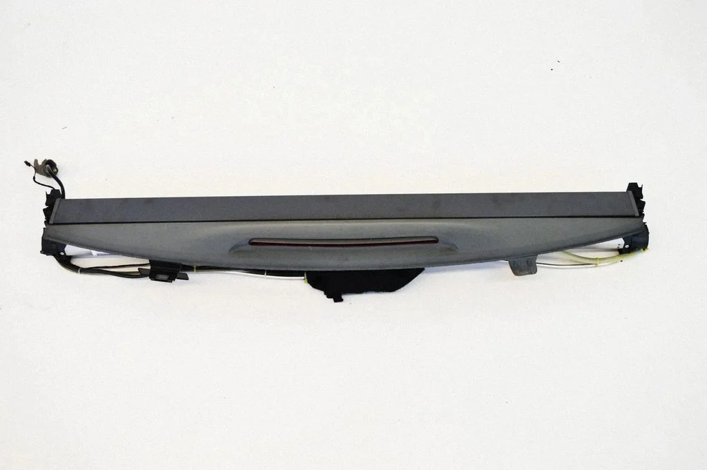 Aizmugurējais plauktiņš A2216901249