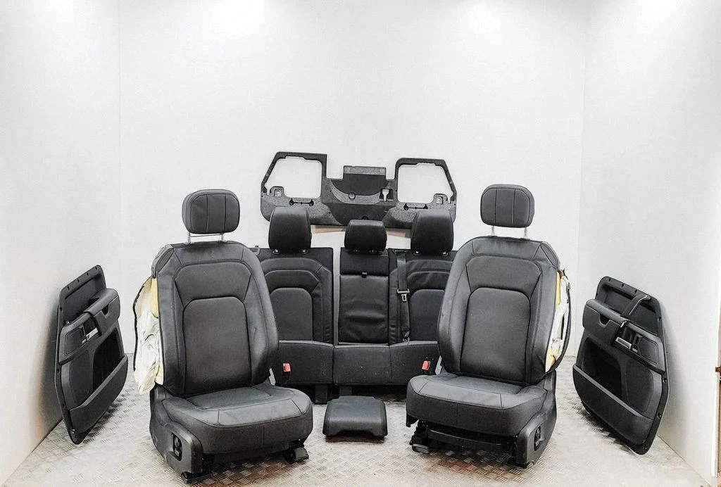 Interior set S8B2045H16AB