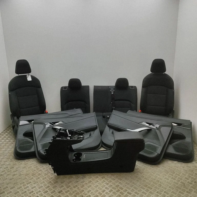 Interior set 11389274