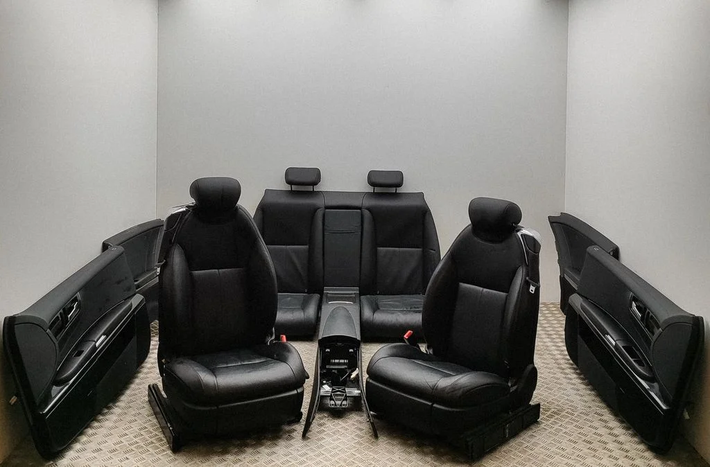 Interior set A2169102536