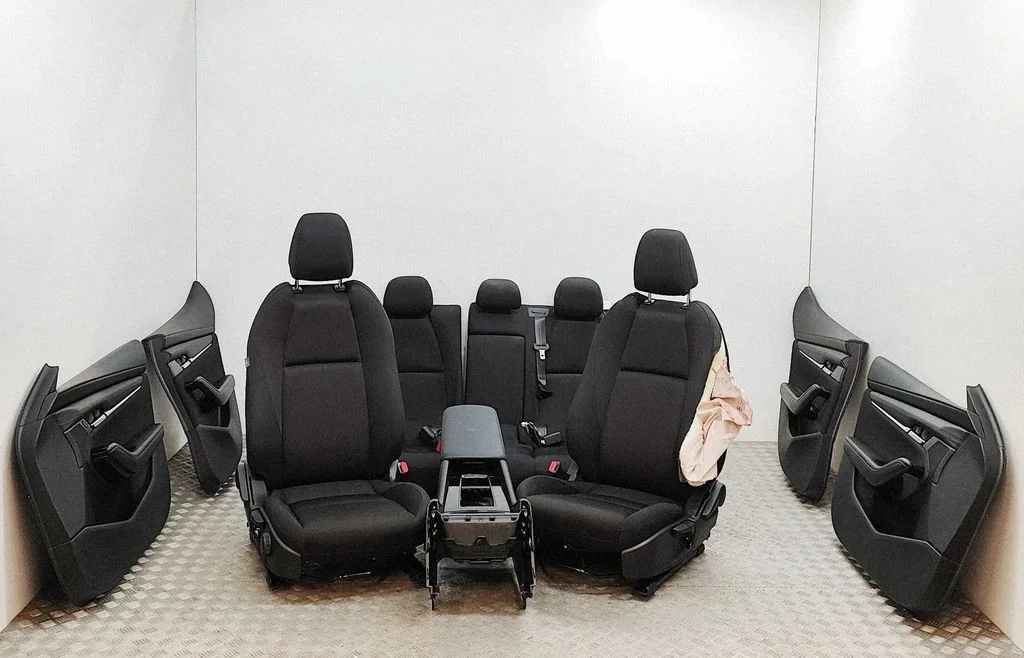 Salongikomplekt BHRT57150A