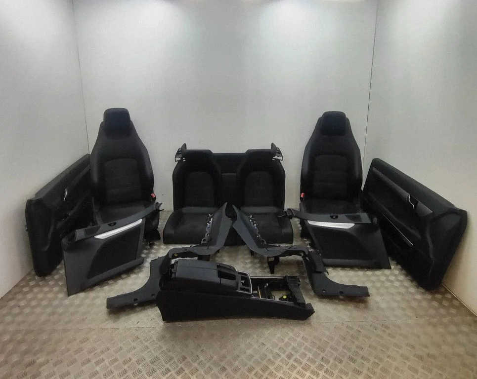 Salongikomplekt A2076901625