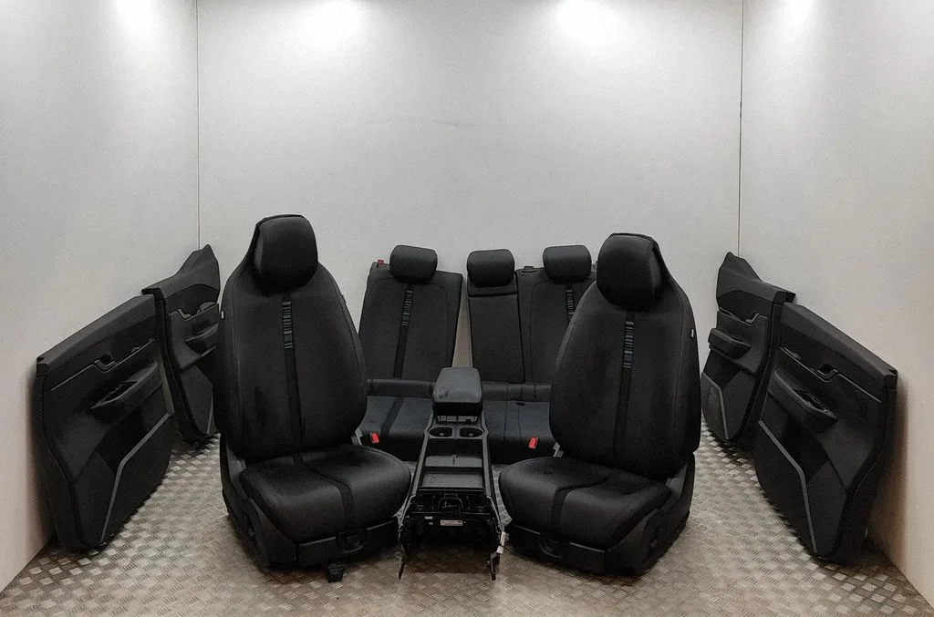 Interior set