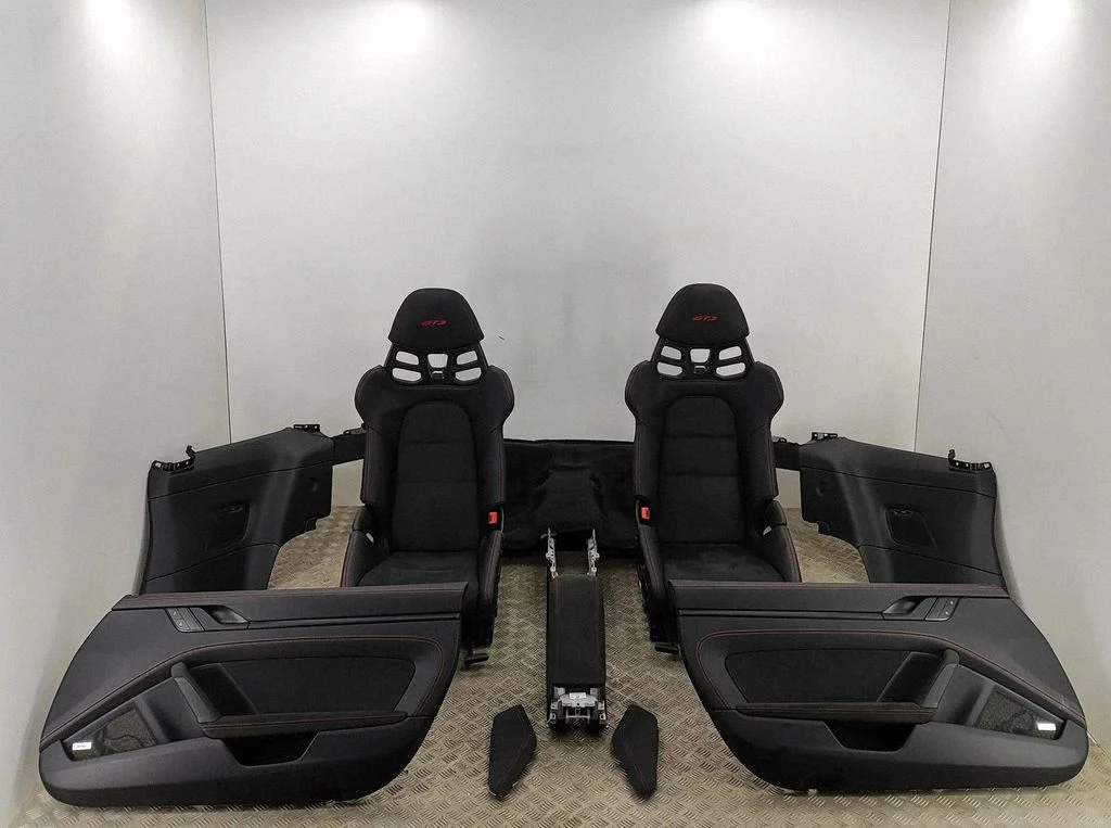 Salongikomplekt 9GT881304AY