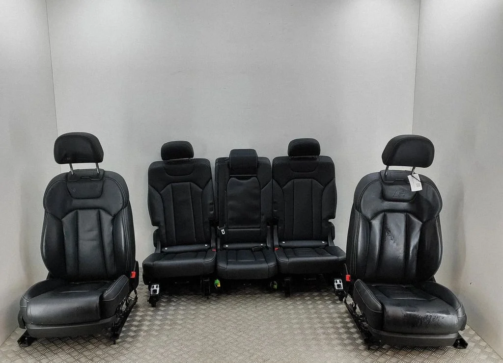 Salongikomplekt 4M0881106R