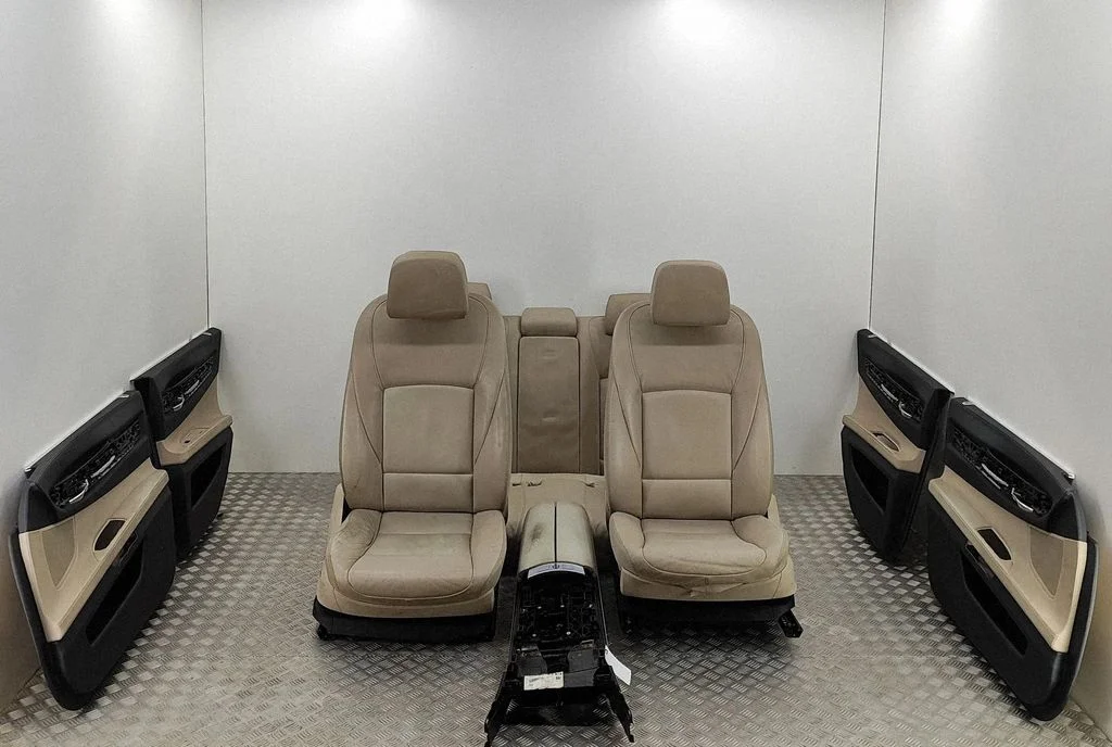 Wnętrze (komplet) – BMW Seria 7 F01 F02 F03 F04 (2008-2016)