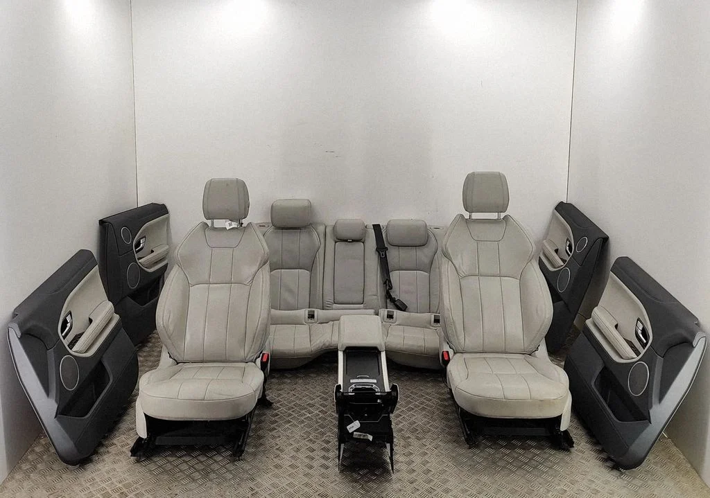 Salona komplekts – Land Rover Range Rover Evoque L538 (2011-2018)
