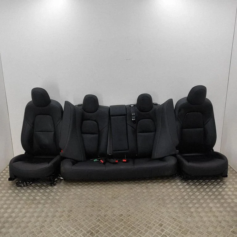 Salongikomplekt – Tesla Model S (2012-)