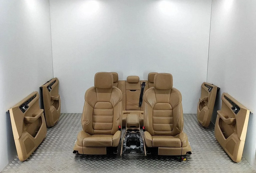 Salongikomplekt – Porsche Macan (95B) (2014-2018)