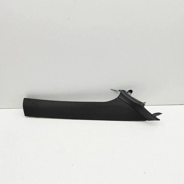 (A) piilari kate 85821CU000