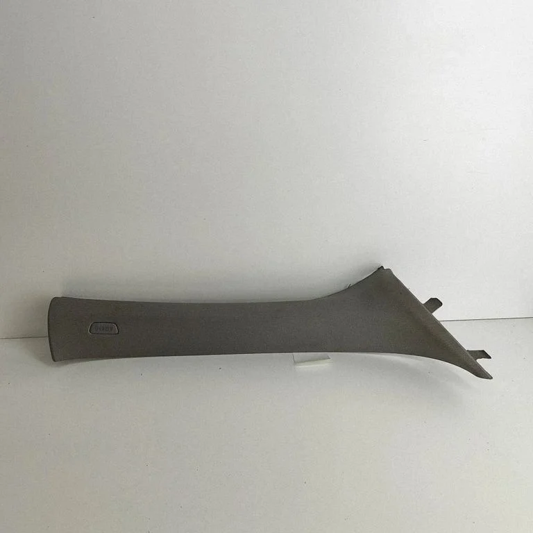 (A) piilari kate – BMW X1 F48 F49 (2015-2022)