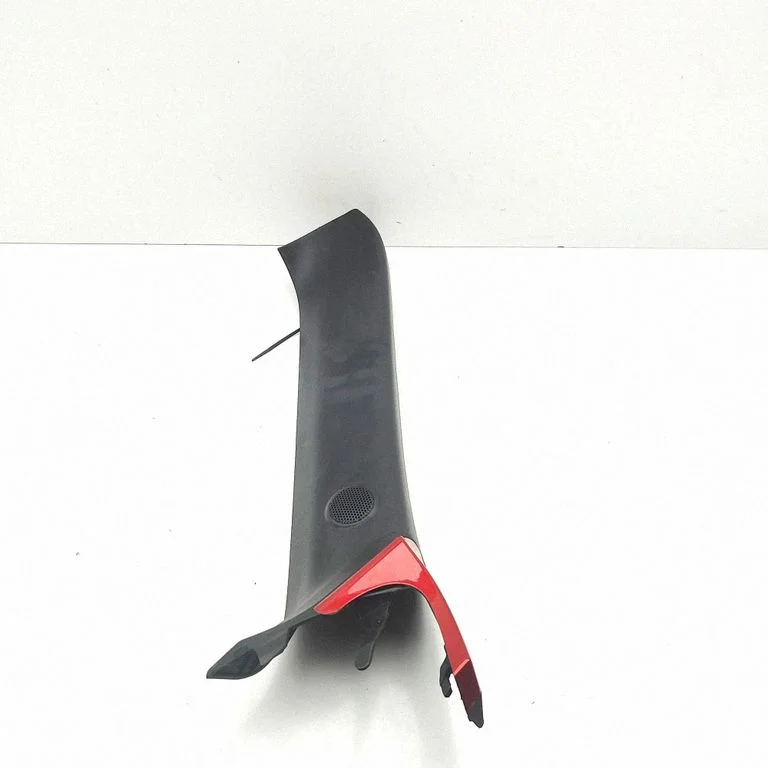 (A) pillar trim N24368160