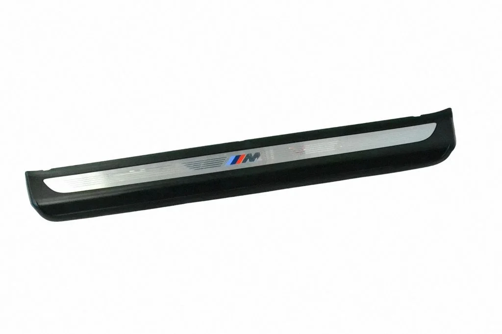 (A) pillar trim 8050389