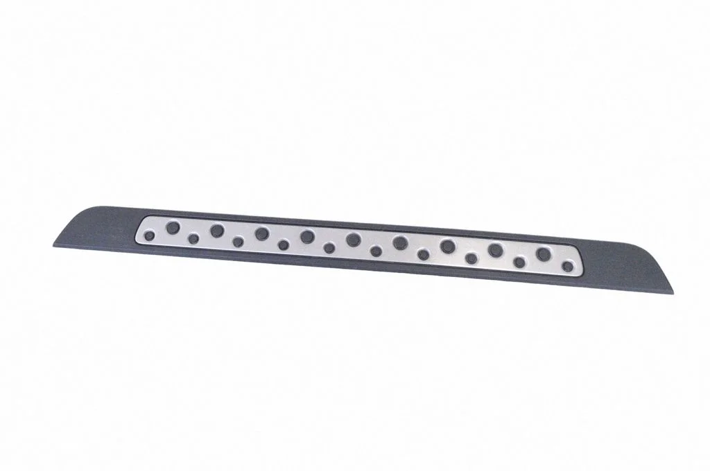 (A) pillar trim – Volvo V70 (2005-2008)